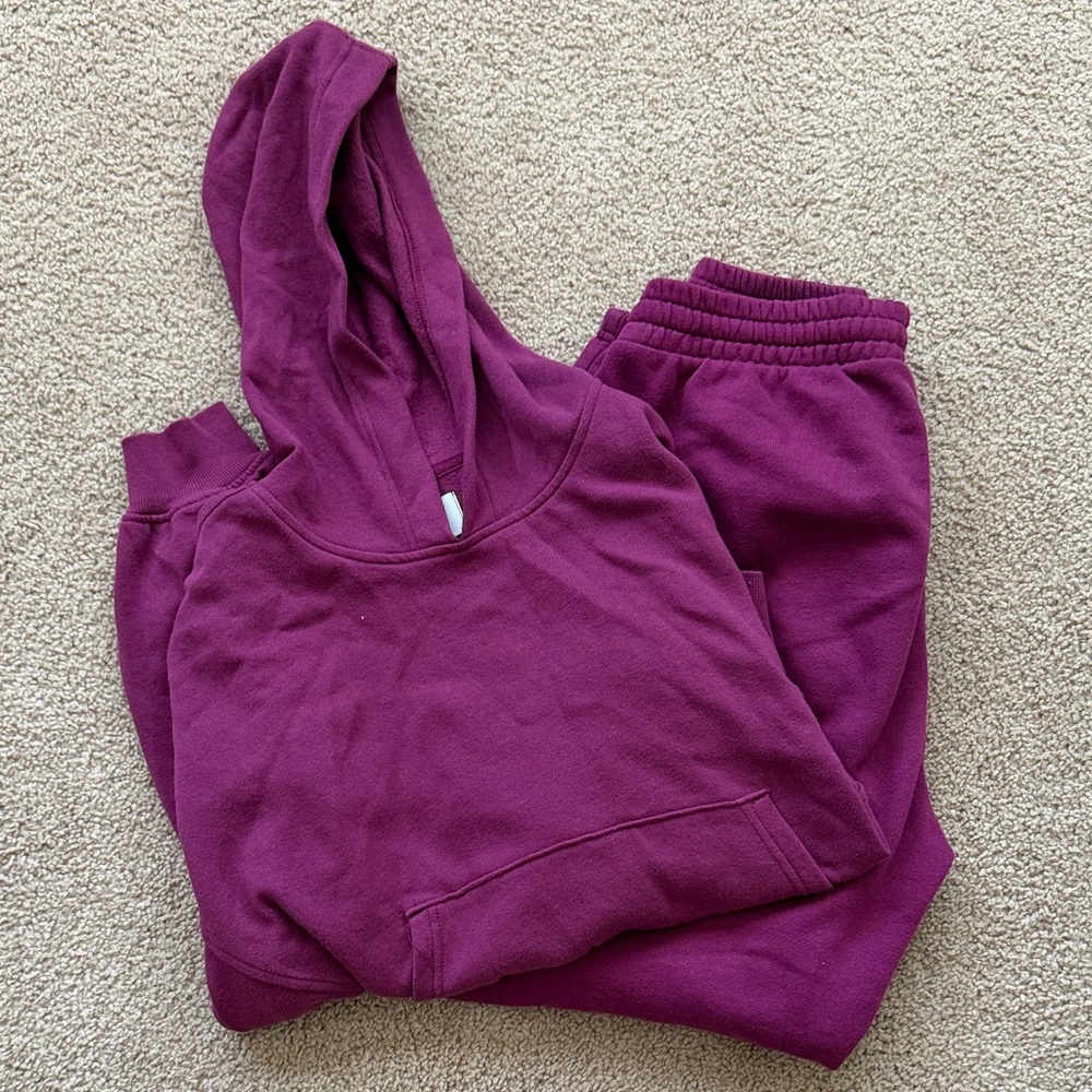Old Navy Purple Sweatsuit